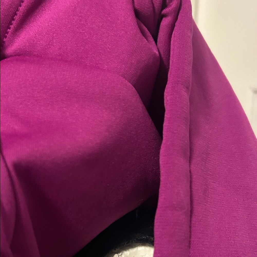 Under Armour Purple ColdGear Hoodie medium - Picture 7 of 7