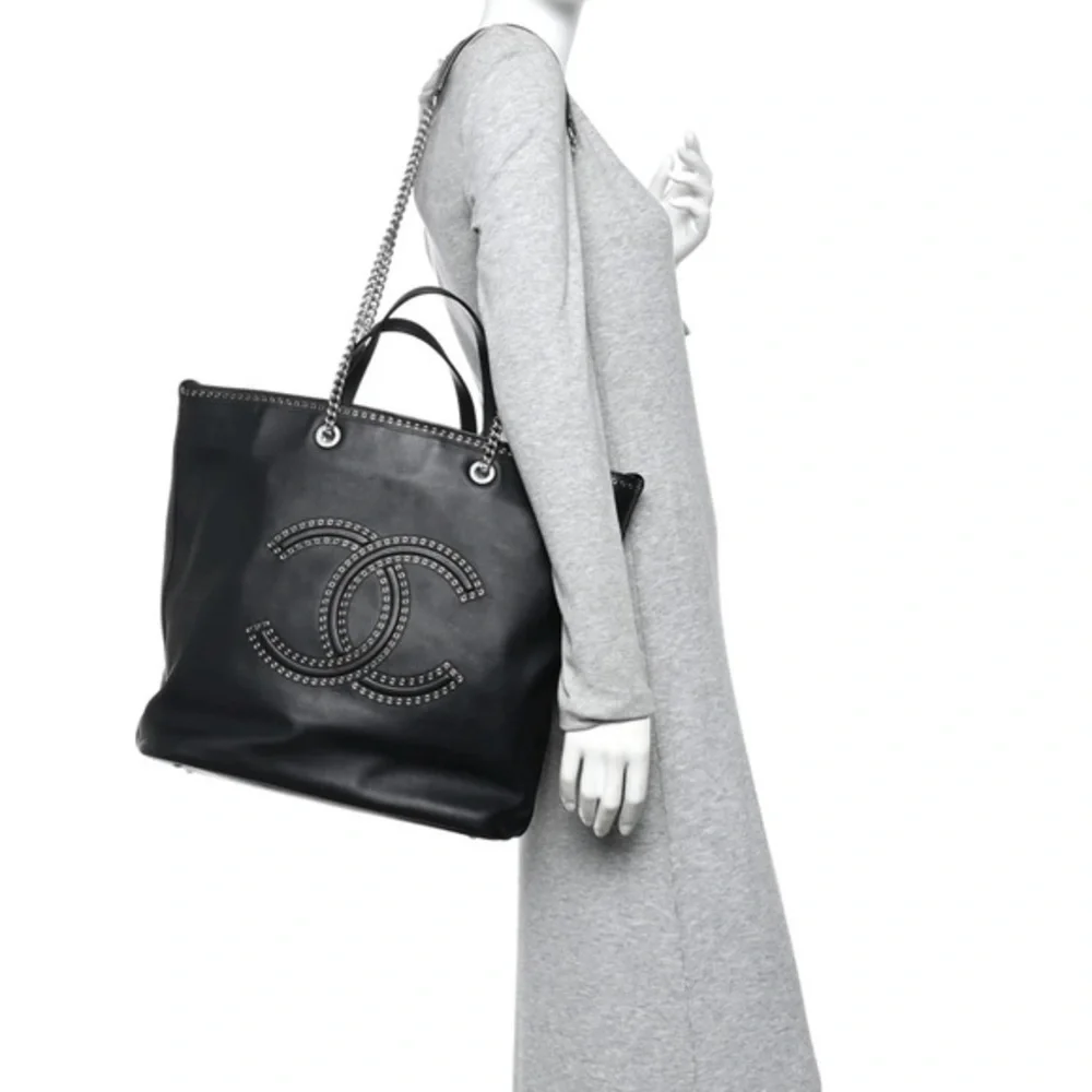 CHANEL COCO EYELET LARGE SHOPPING TOTE Black Calfskin Chain CC Bag Rare - Picture 1 of 16