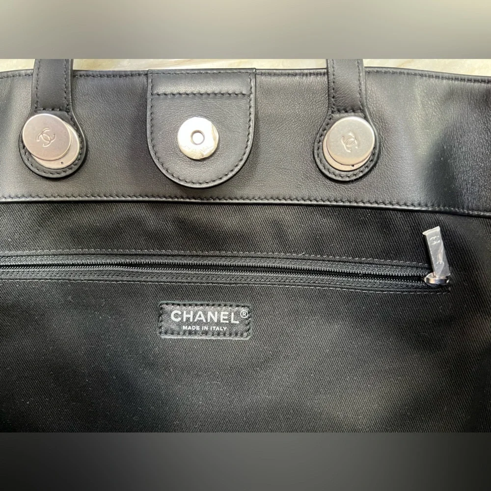 CHANEL COCO EYELET LARGE SHOPPING TOTE Black Calfskin Chain CC Bag Rare - Picture 11 of 16
