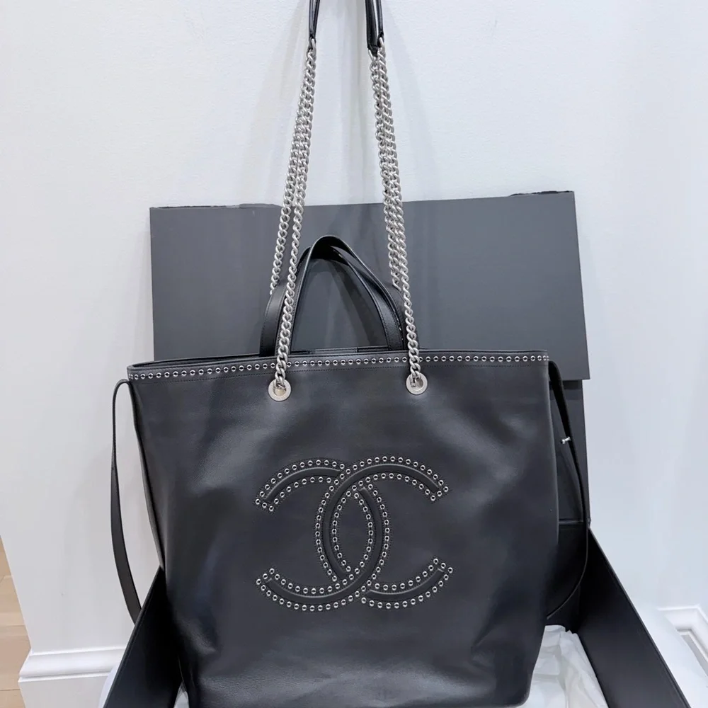 CHANEL COCO EYELET LARGE SHOPPING TOTE Black Calfskin Chain CC Bag Rare - Picture 14 of 16