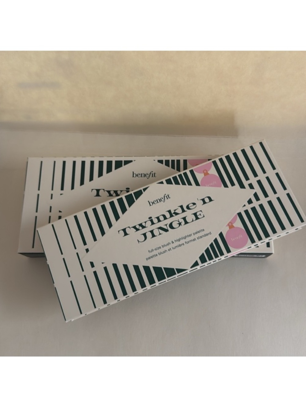 BENEFIT COSMETICS Twinkle ‘n Jingle Blush & Highlighter Palette Ltd Ed. $101 NIB - Picture 9 of 12