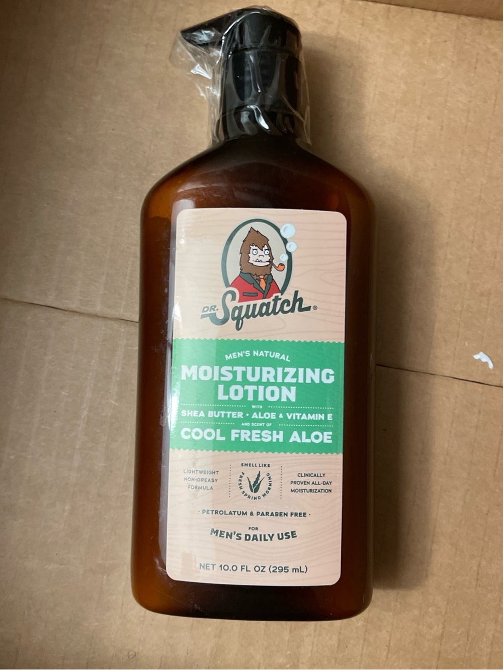 Dr. Squatch Cool Fresh Aloe Moisturizing Lotion for Men - Green