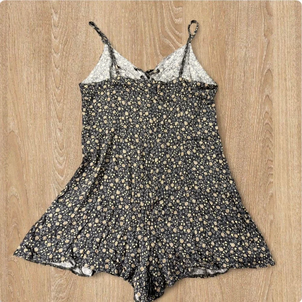 American Eagle Floral Lace-Up Romper Mini Dress – Cottagecore Lounge Medium - Picture 6 of 8