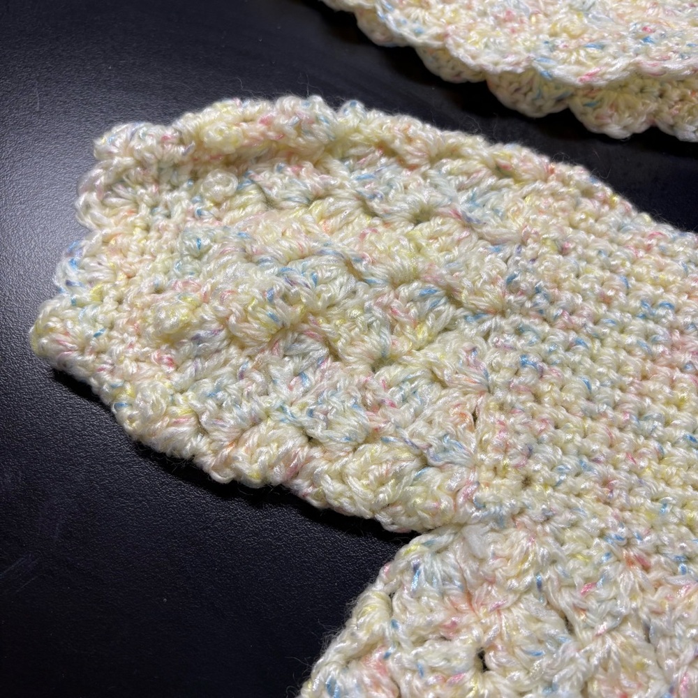 Handmade Crochet Baby Set in Pastel - Picture 6 of 7