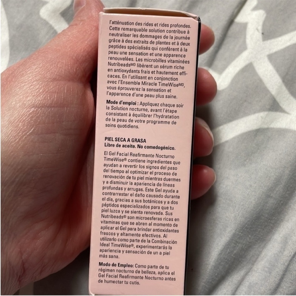 Mary Kay timewise night solution for dry to oily skin - Picture 4 of 6