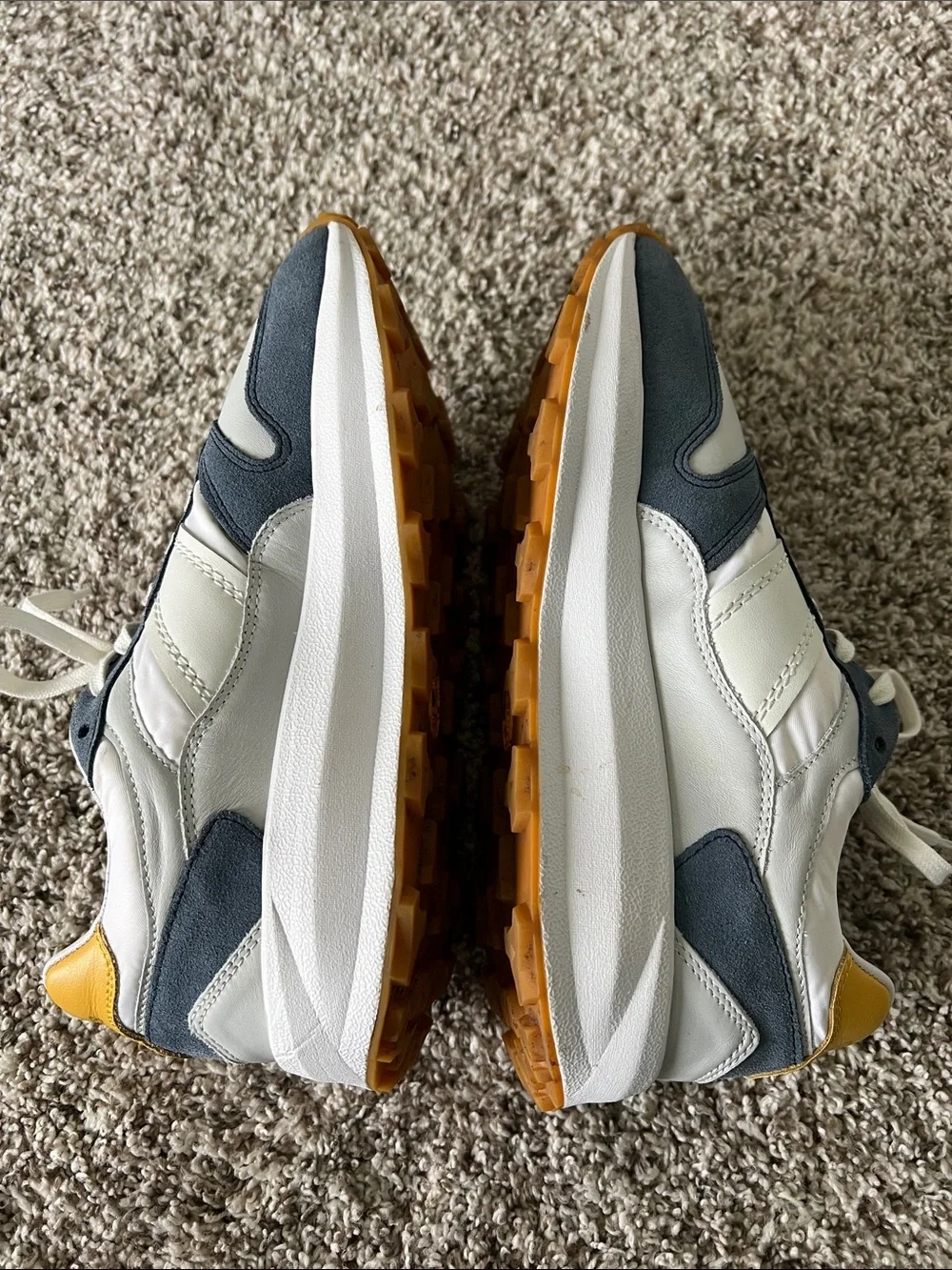 GREATS Women's BRC Runner Sneakers In Gold/Blue Size 8 - Picture 7 of 9