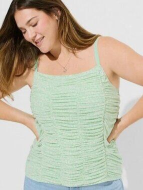 Torrid Brand Women's size 3 Mint Green & White Stretch Mesh Cropped Shirred Cami