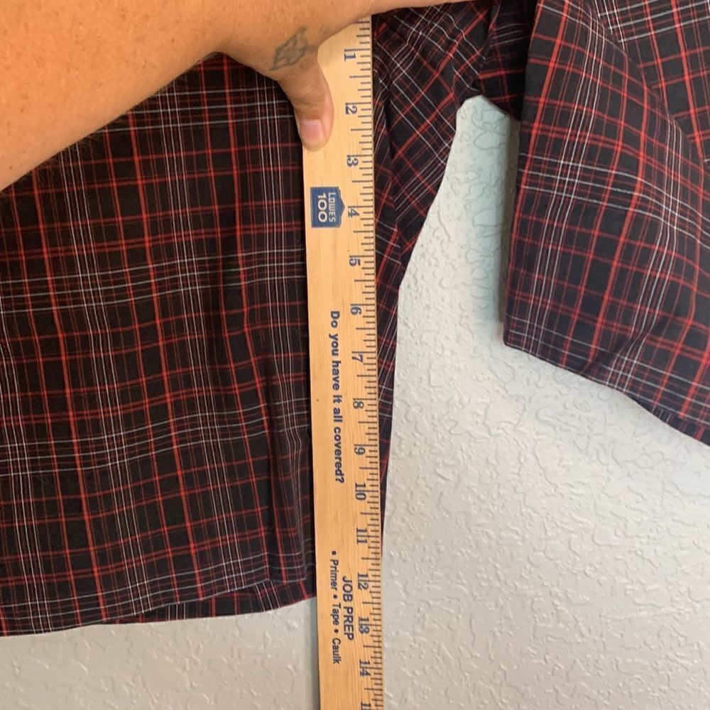 Cutter & Buck Red plaid golf shorts size 12 - Picture 4 of 8