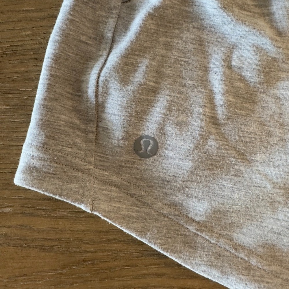 Lululemon‎ Inner Glow High Rise Short 3"-heathered grey-Modal #W7BB5S-Size 2 - Picture 11 of 12