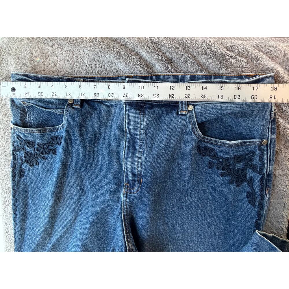 Talbots Size 14 Straight Leg Jean Embroidered Medium Wash 29" Inseam - Picture 6 of 12