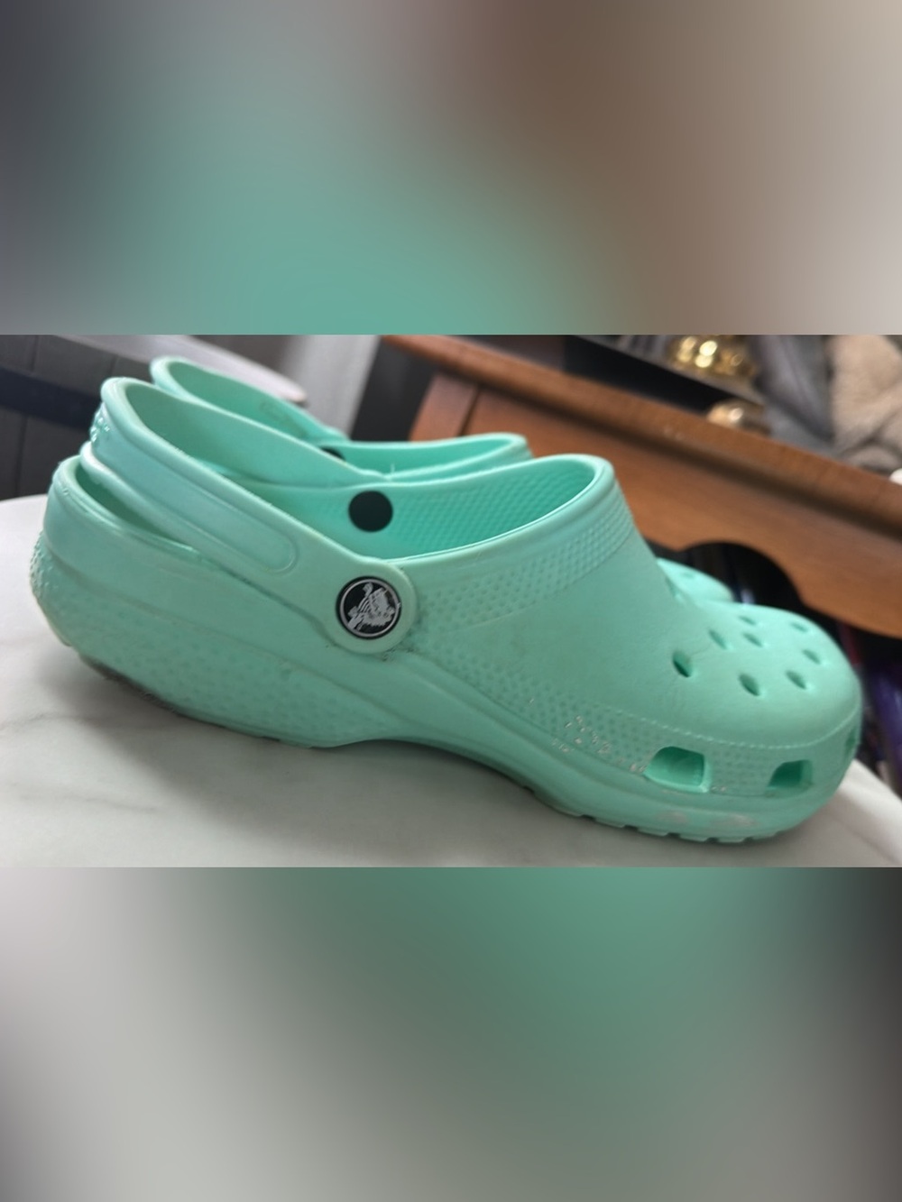 CROCS Mint Green Classic Clog Sandals women’s size 12/ men’s size 10
