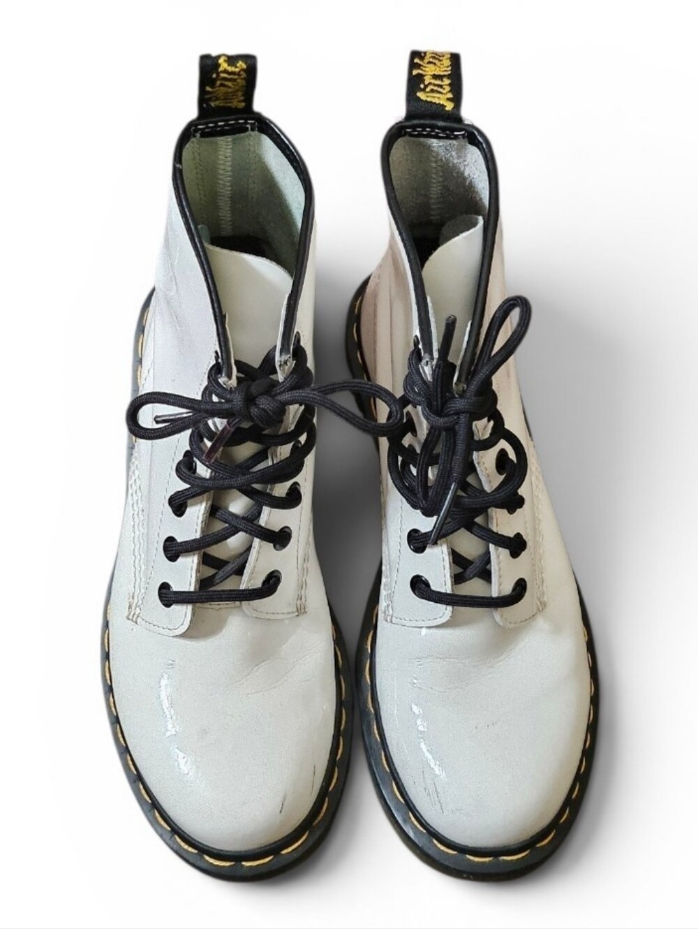 Dr. Marten's 1460 SZ 7 White Patent Lamper Leather 8 Eye Boots