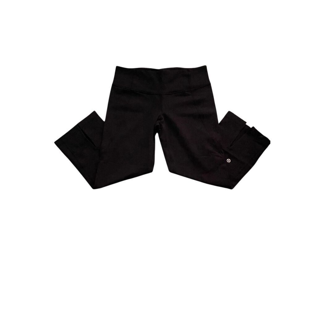LULULEMON ATHLETICA CAPRI PANT