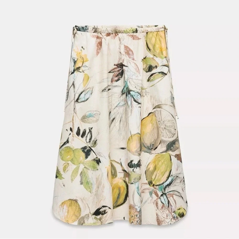Zara A-Line Skirt with Lemon and Leaf Print - Picture 1 of 7