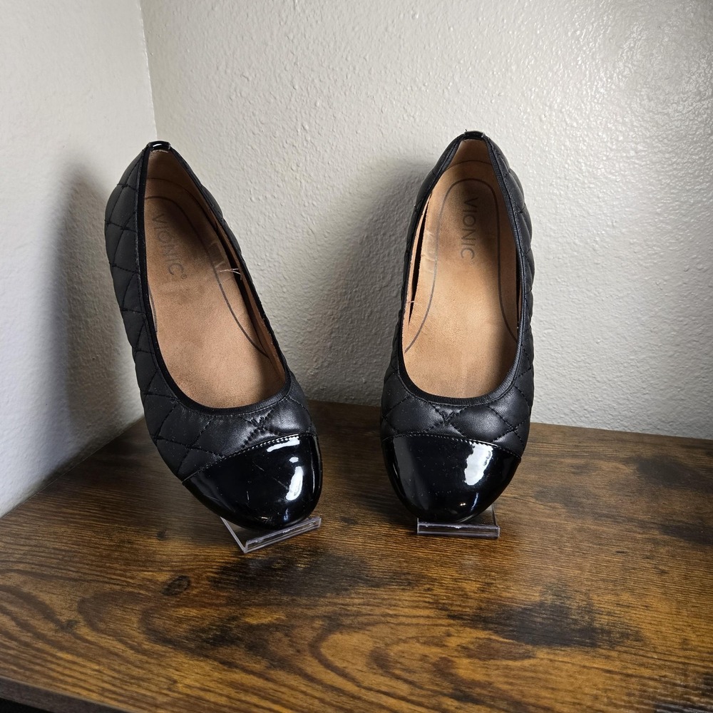 Vionic Shoes Womens Size 6 Black Quilted Ballet Flats Cap Toe‎ Patent Comfort