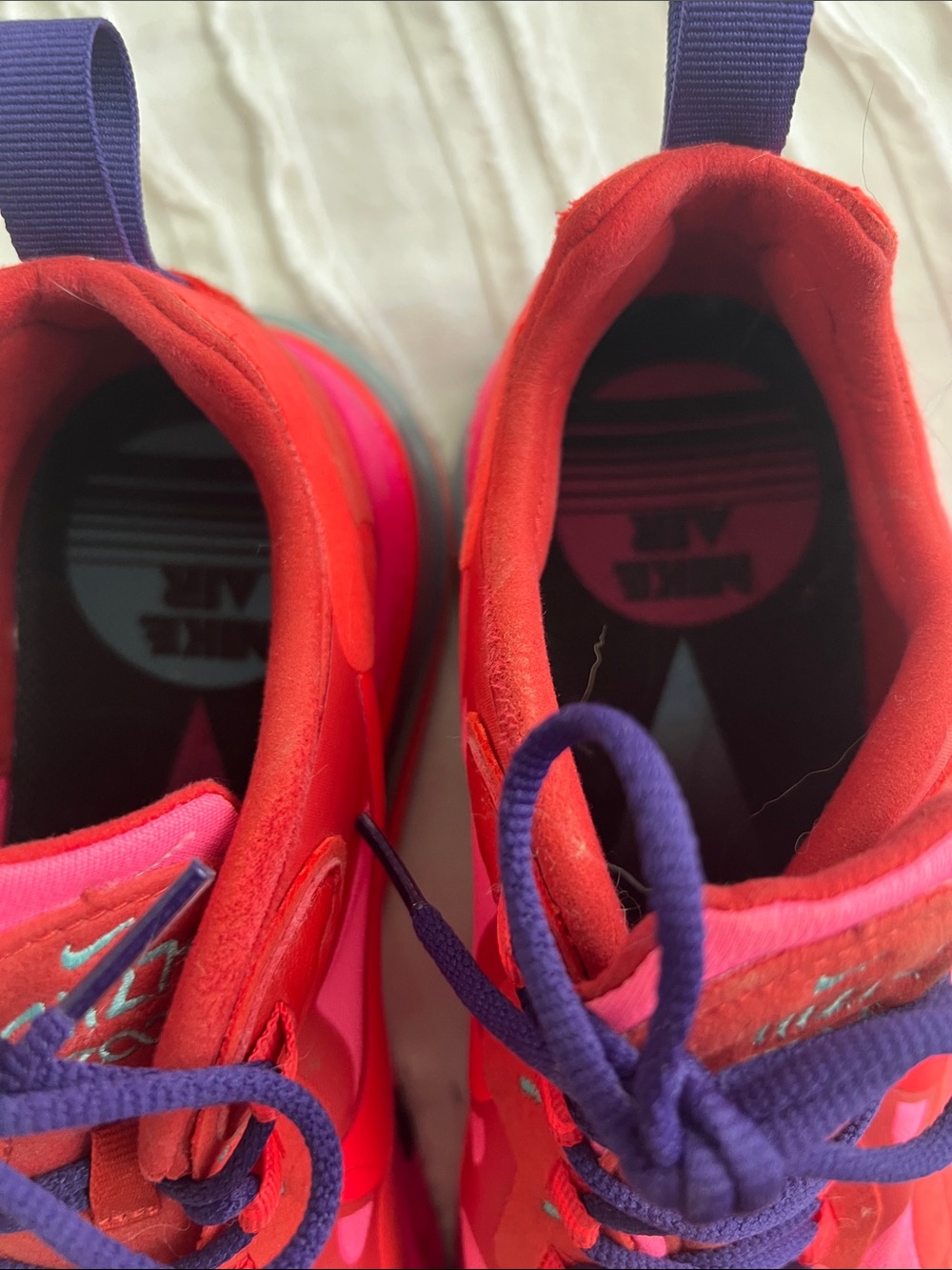 Nike Air Max 270 - Picture 9 of 10