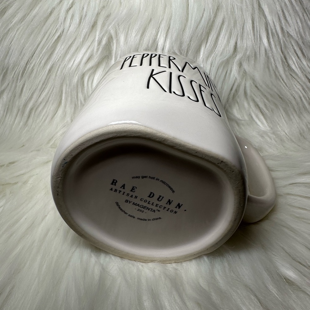 Rae Dunn Peppermint Kisses Mug - Picture 3 of 3