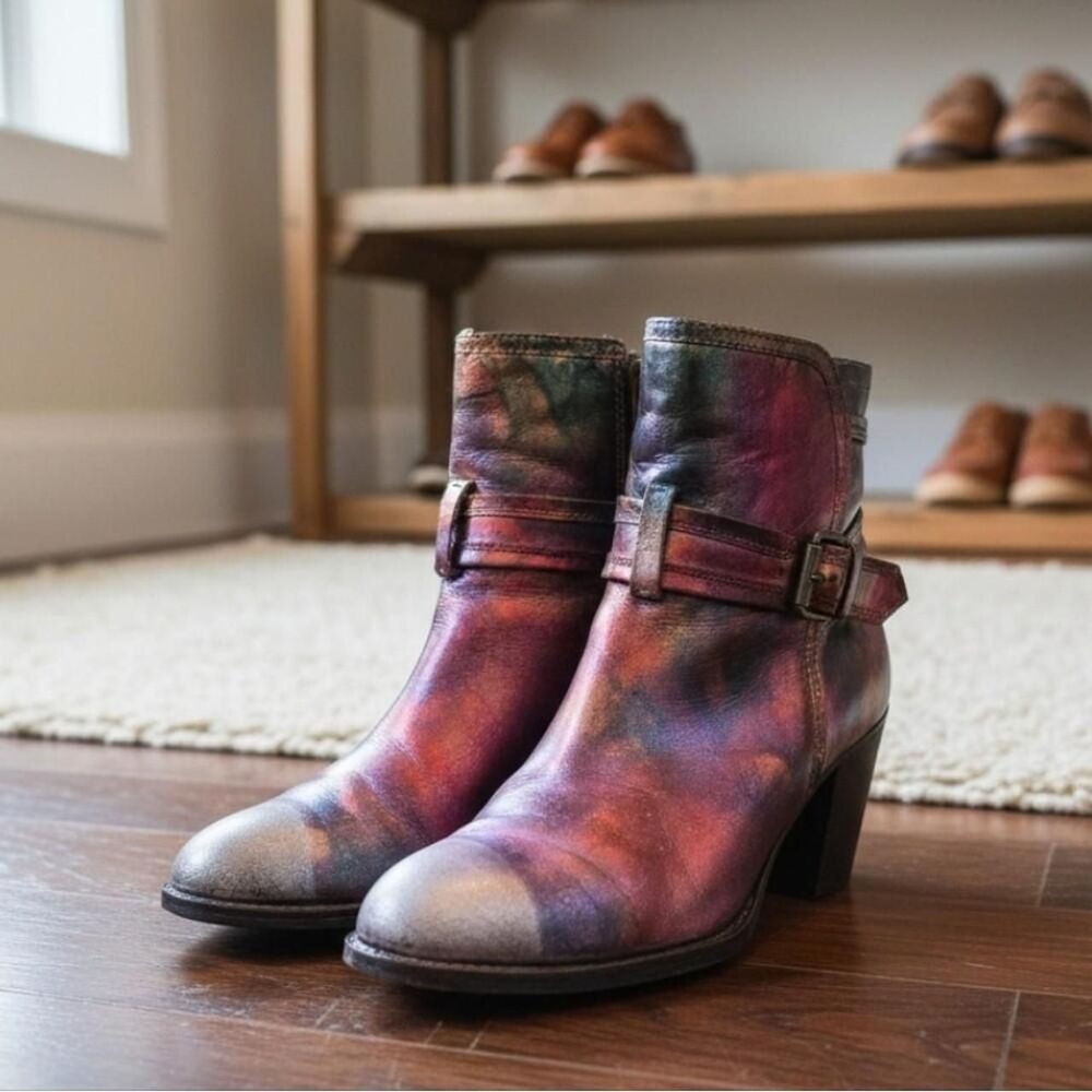No-brand Women's Pink and Gold Boots