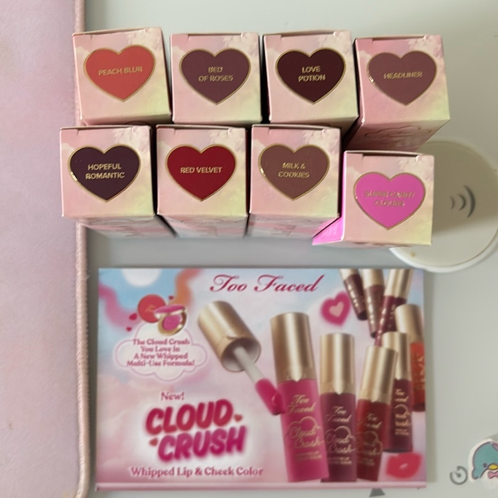 Too Faced Cloud Crush super candy clouds - Picture 3 of 5