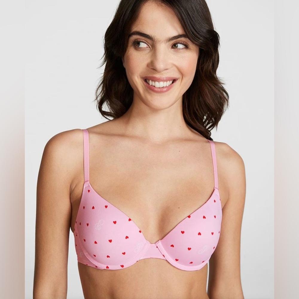 PINK Victoria's Secret Pink Bra with Red Heart Print