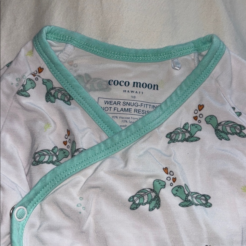 Cocomoon Honu Honi Bamboo Newborn Coverall - Picture 4 of 5