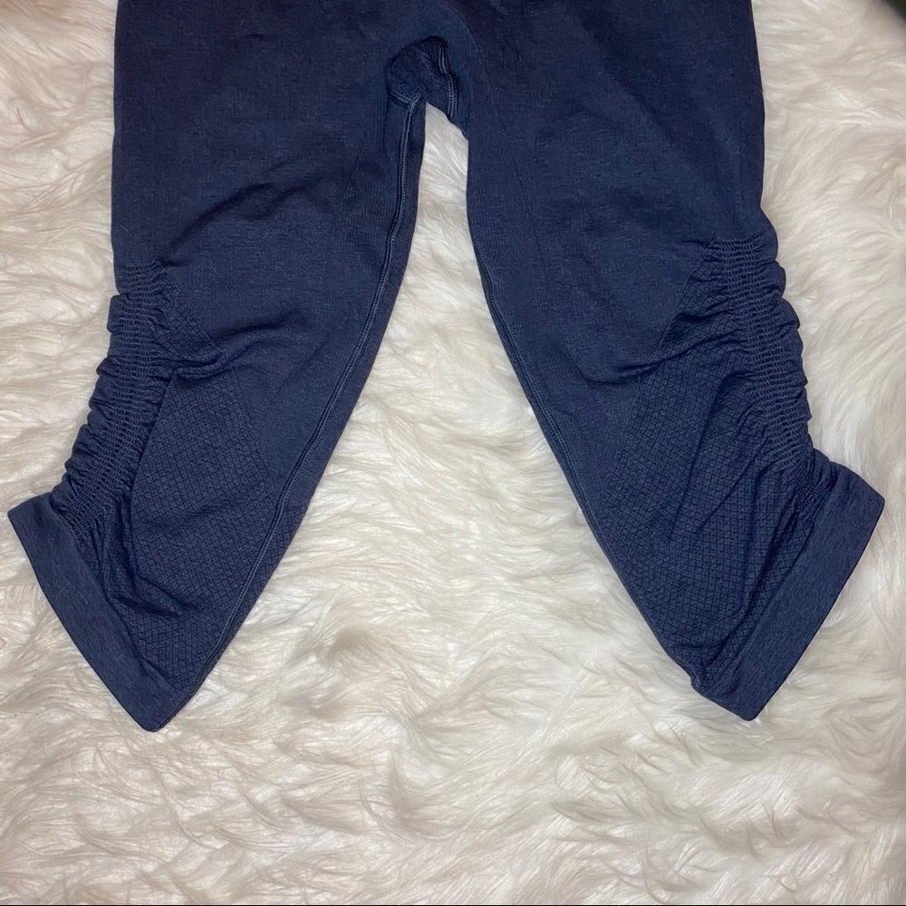 Lululemon In the Flow Crop II - Picture 6 of 12