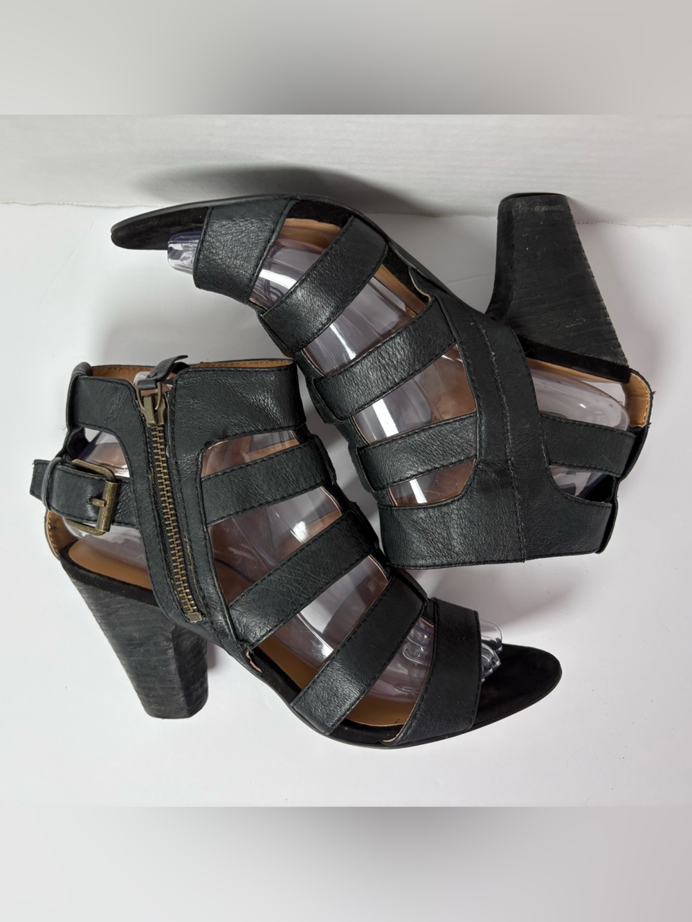 Nine West Black Leather Strappy Gladiator Sandals Size Zip Size 7M