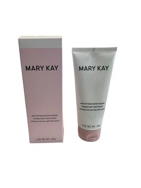 Mary Kay Mattifying Moisturizer combination to oily skin