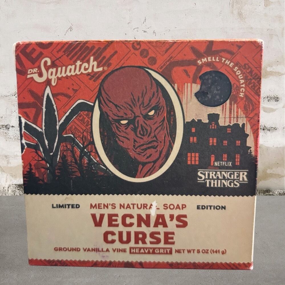 Dr. Squatch Vecna's Curse Men's Natural Soap - Red