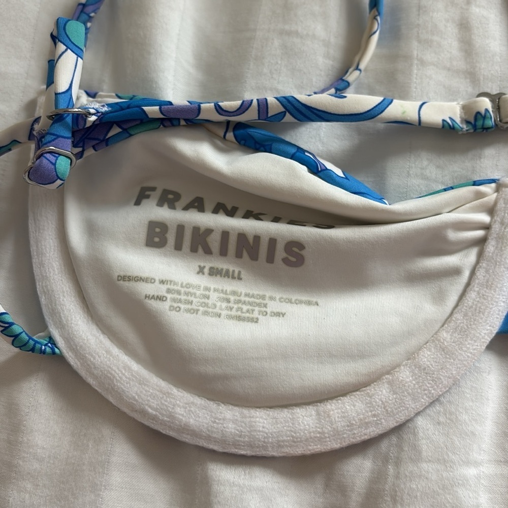 Frankie’s Bikini XS - Picture 5 of 5