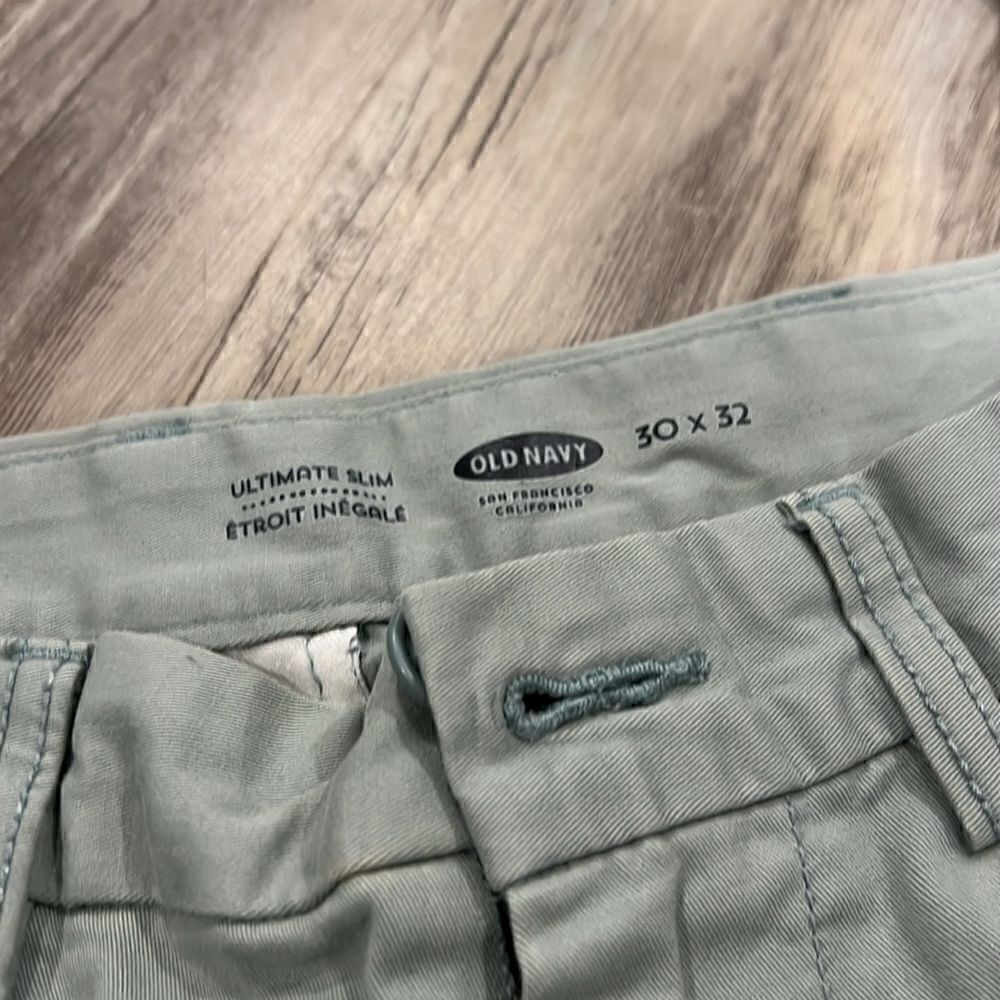 Old Navy pants - Picture 2 of 3