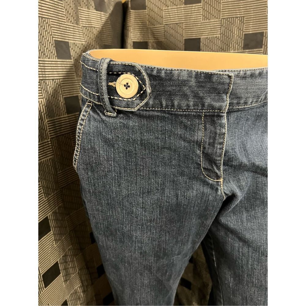 Ann Taylor LOFT Women's Cute Boot Cut Large Side Buttons Jeans Size 6 - Picture 2 of 14