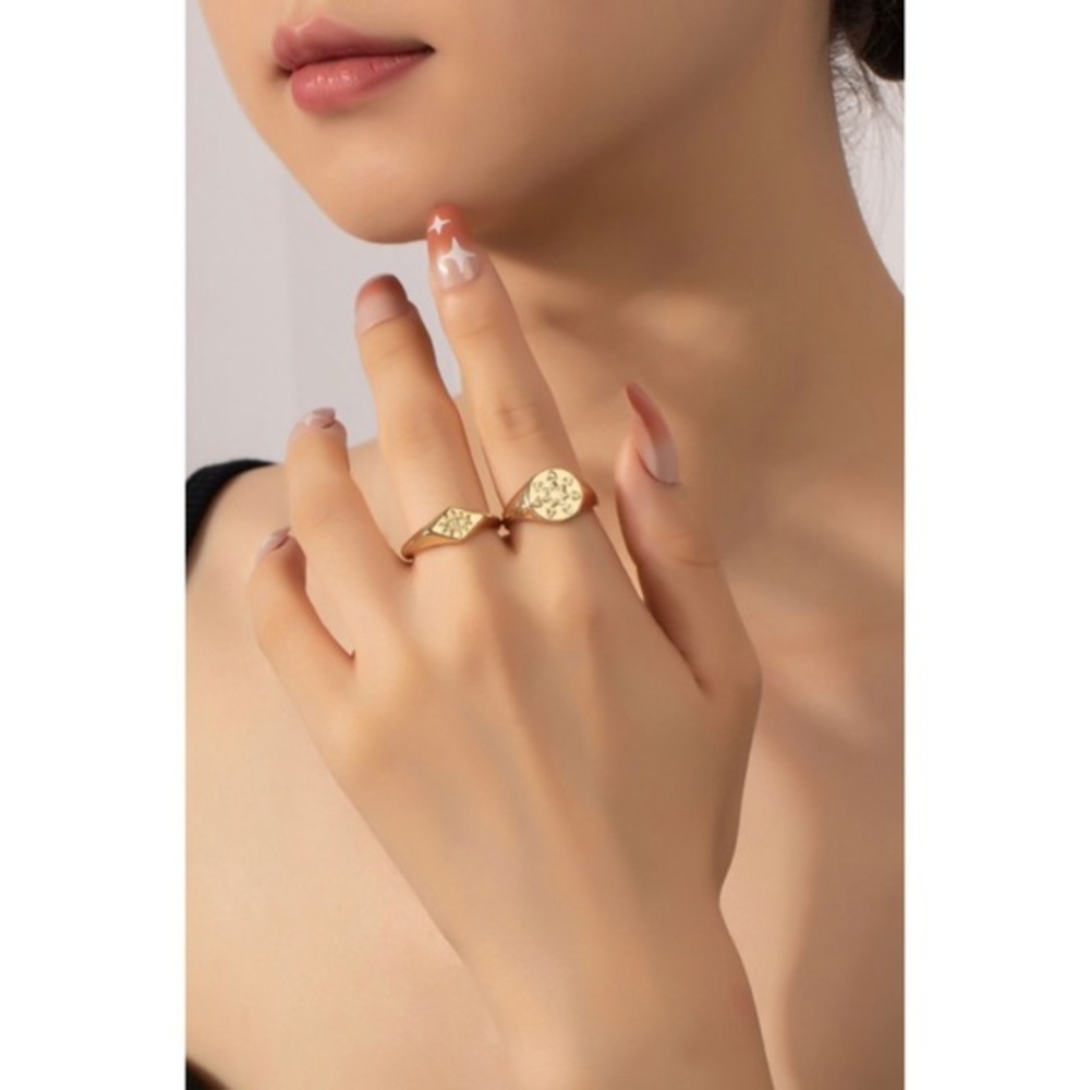 Signet ring set