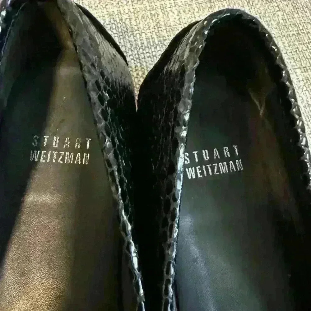 Stuart Weitzman Snakeskin Loafers Size 8M - Picture 8 of 9