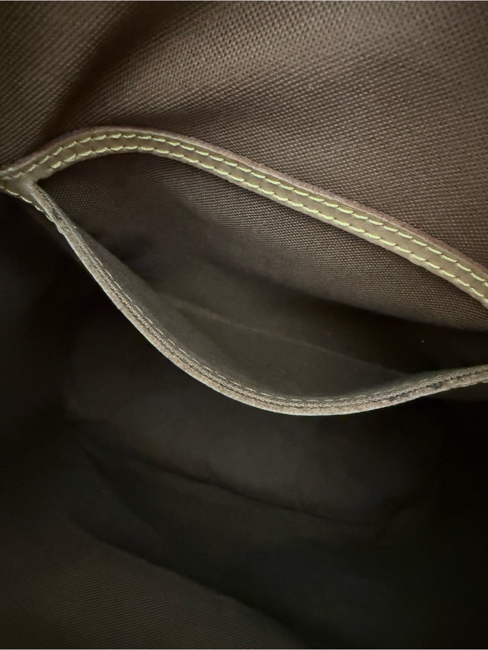 🌹Authentic Louis Vuitton Monogram Canvas Backpack MM - Picture 10 of 15