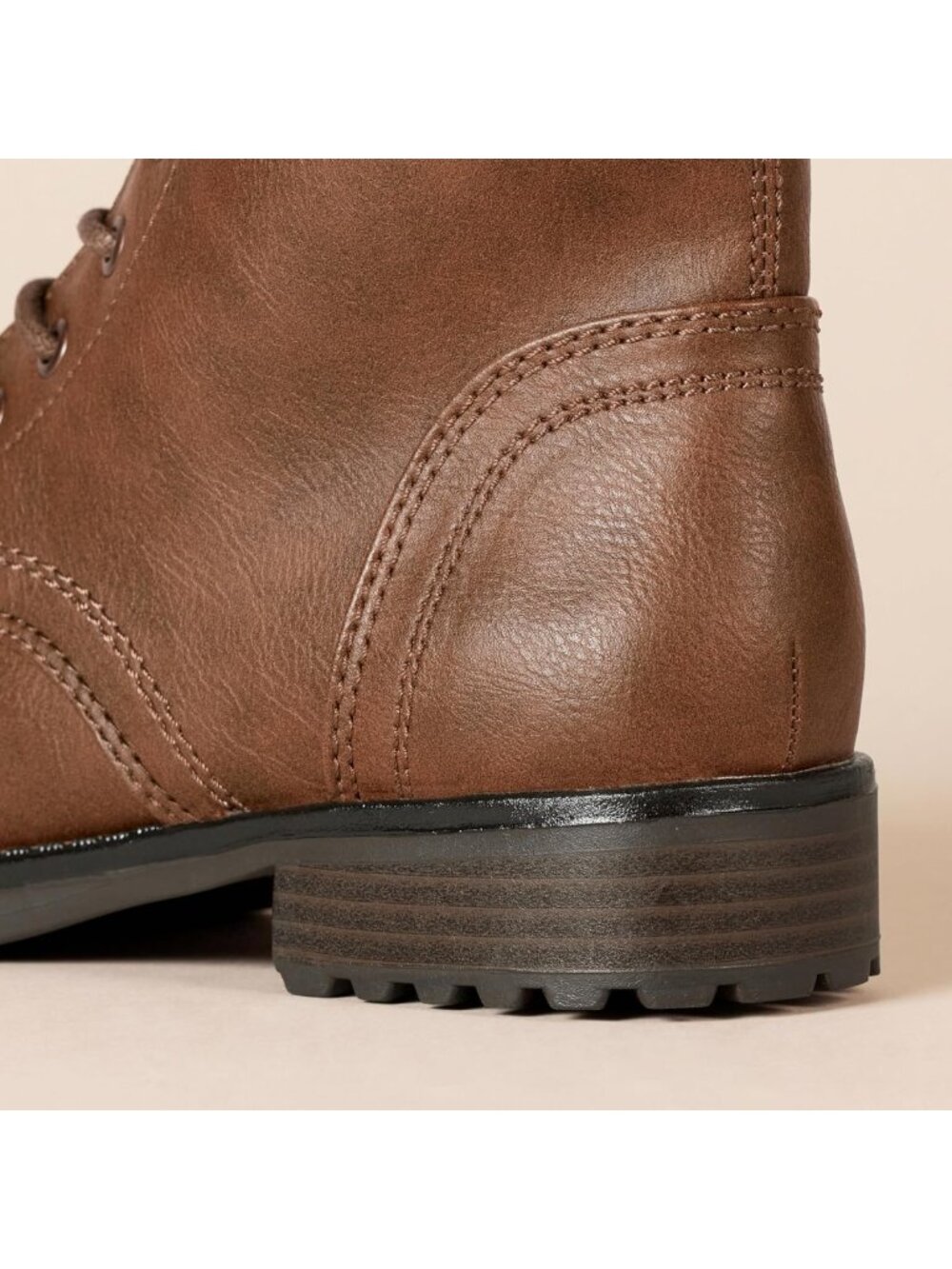Stylish Women's Lace-Up Combat Boots with Lug Sole & Side Zipper - Trendy - Picture 6 of 6