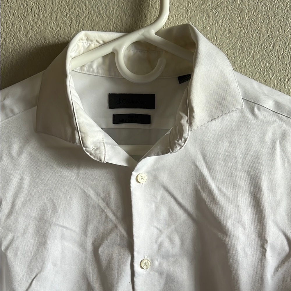 FREE w/ 🌻3/$25 Classic White‎ Calvin Klein Shirt - Picture 4 of 10