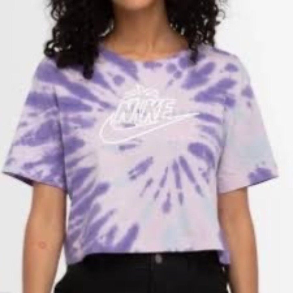 NWT‎ Nike Women's Sportswear Spring Break Cropped "Blue/Purple" Tee Size XL