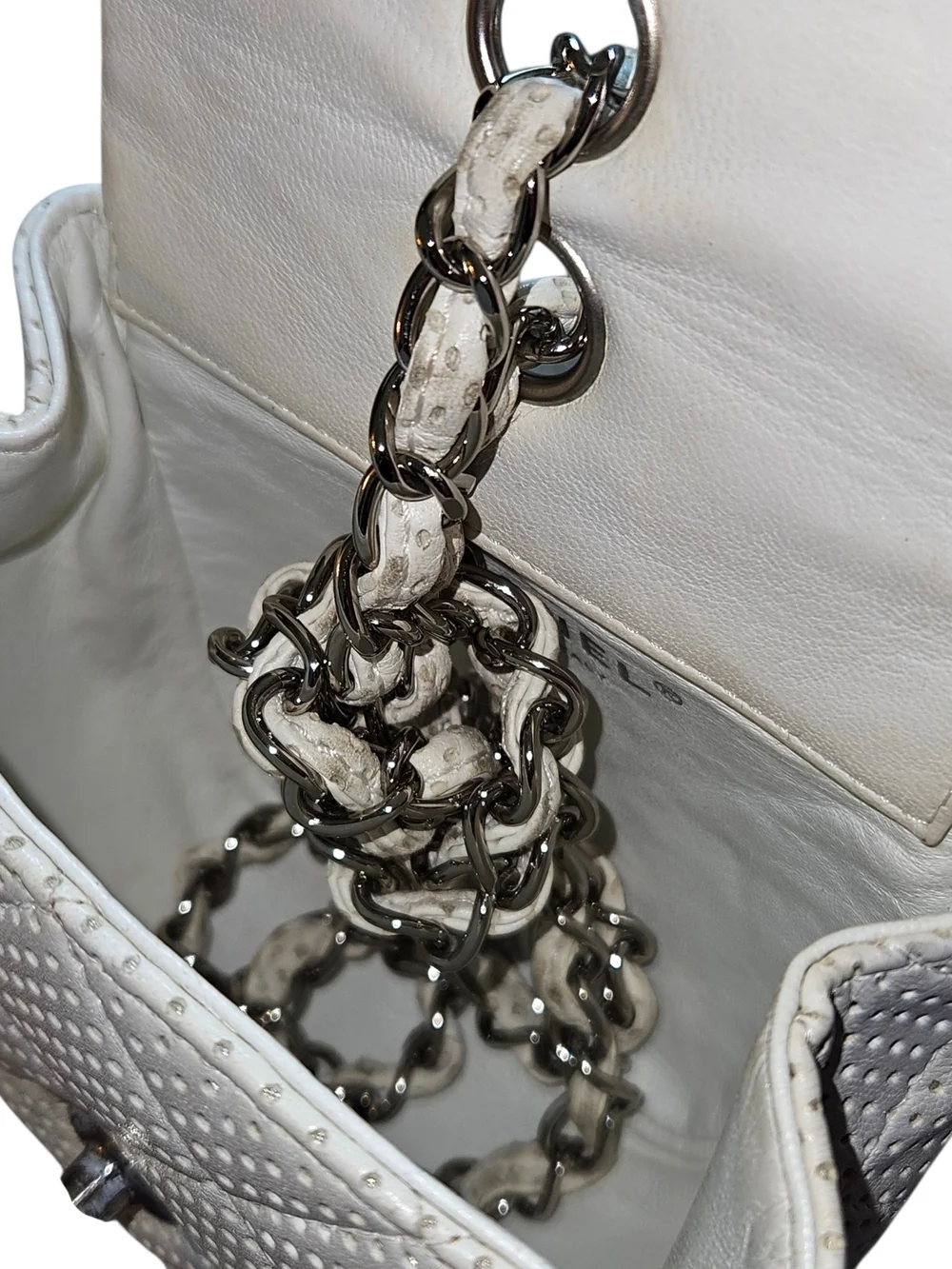 Chanel White Quilted Crossbody Bag with Silver Chain - Picture 13 of 16