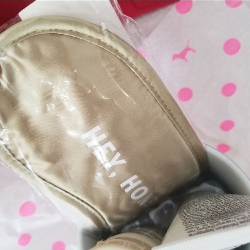 Victoria's Secret Pink Gold XL Mug gift SET - Picture 4 of 7