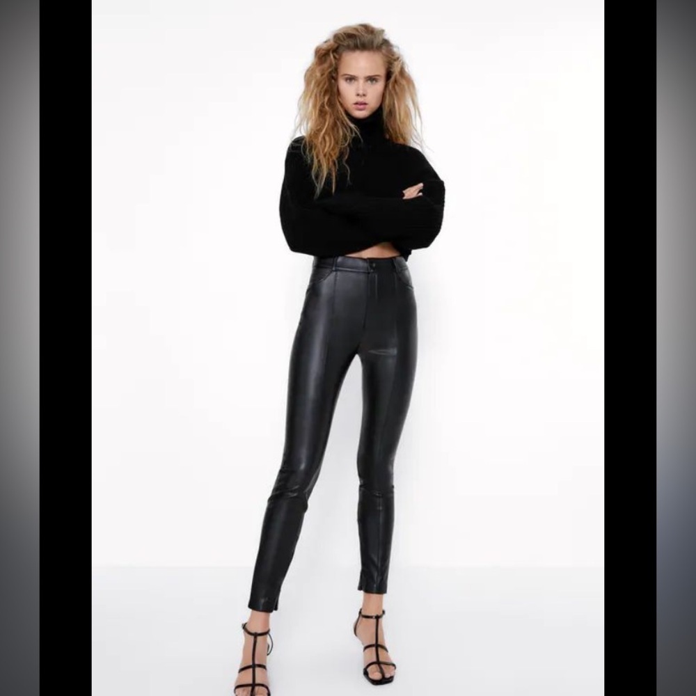 Zara Black High-Waisted Leggings