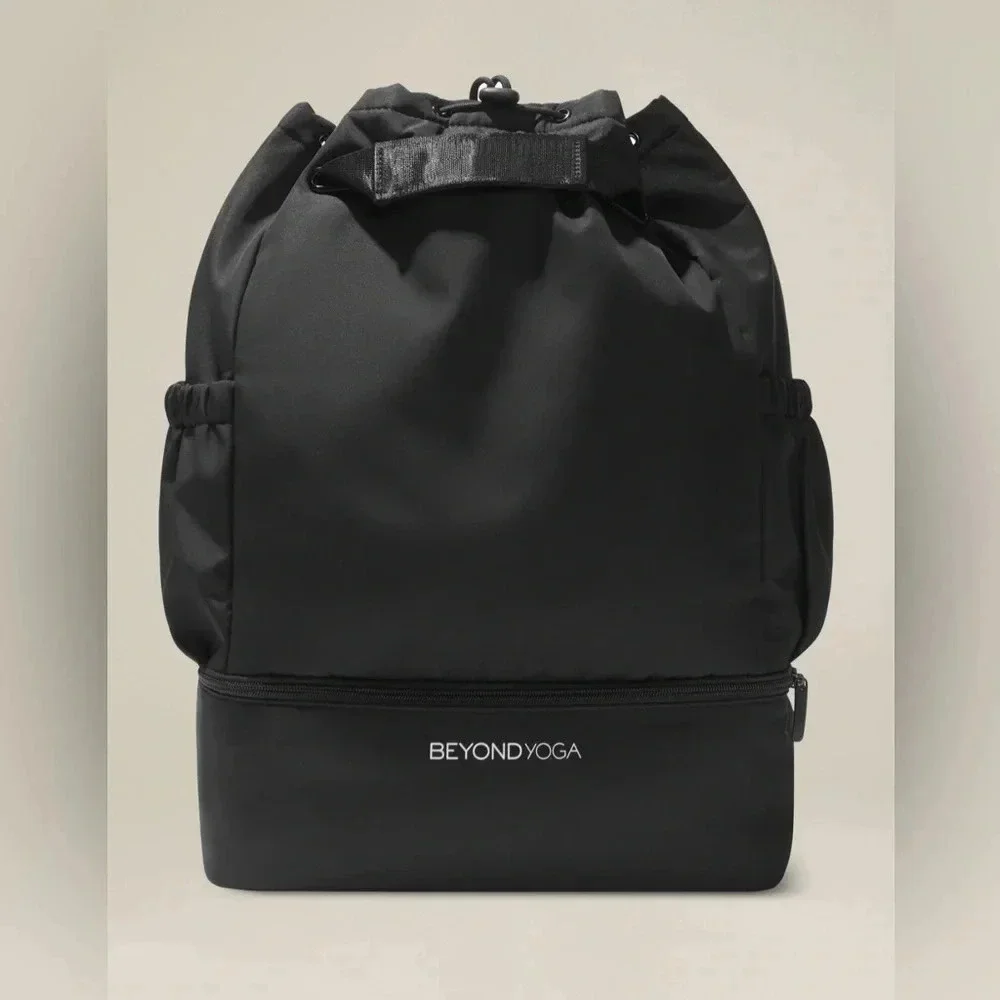 Beyond yoga black convertible gym bag NWT NIB - Picture 1 of 9