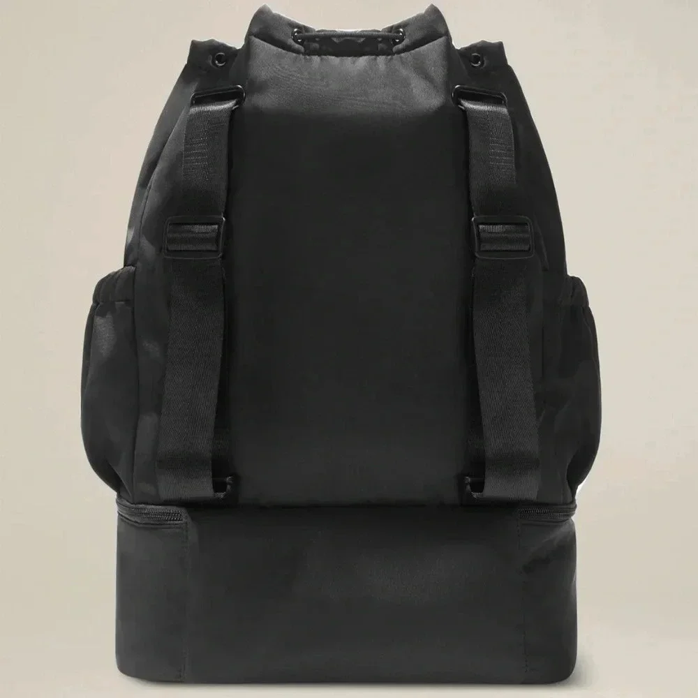 Beyond yoga black convertible gym bag NWT NIB - Picture 3 of 9