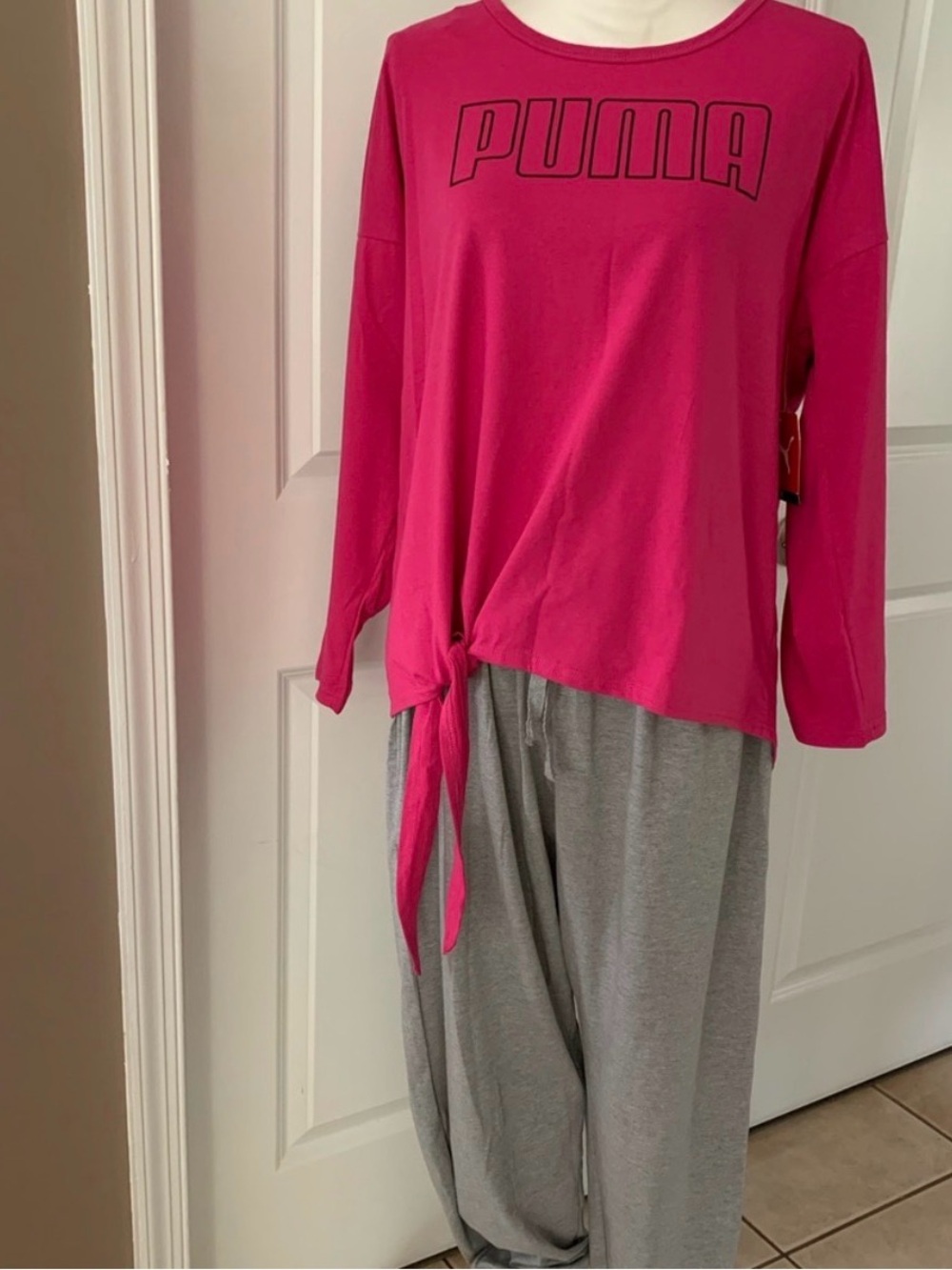 Puma Dark Pink Long Sleeve Tie-Hem Top with gray Lounge Pants (both) 1X NWT!