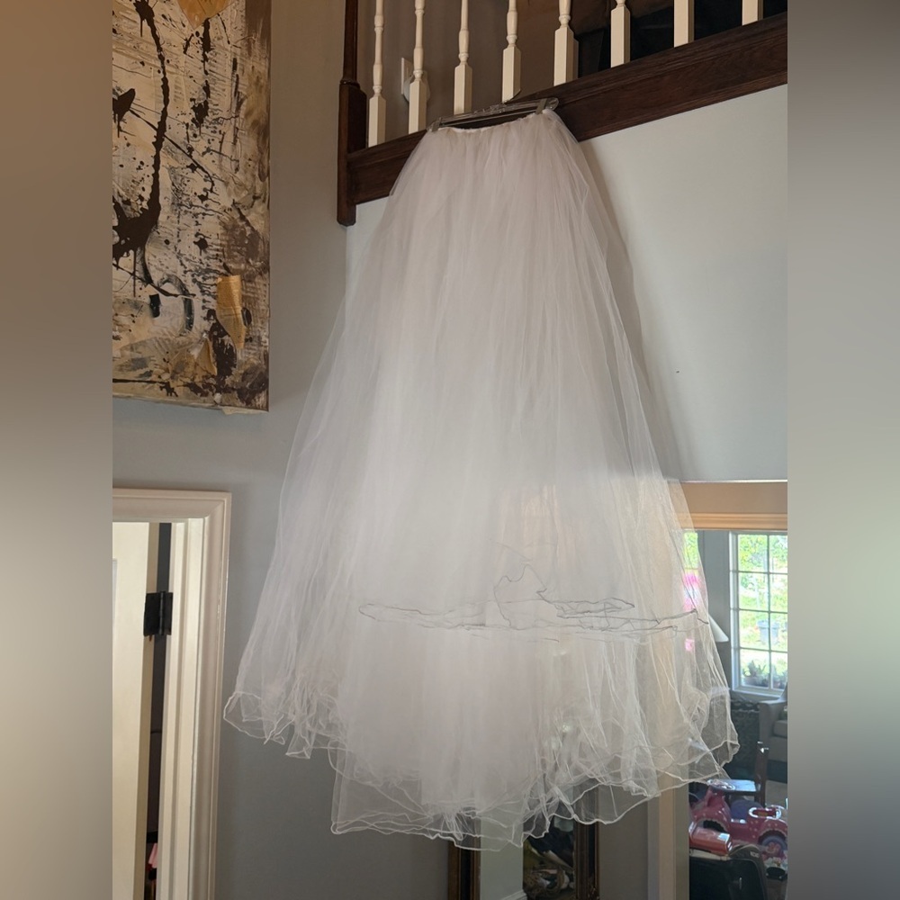 Vintage White Bridal Tulle Petticoat Skirt