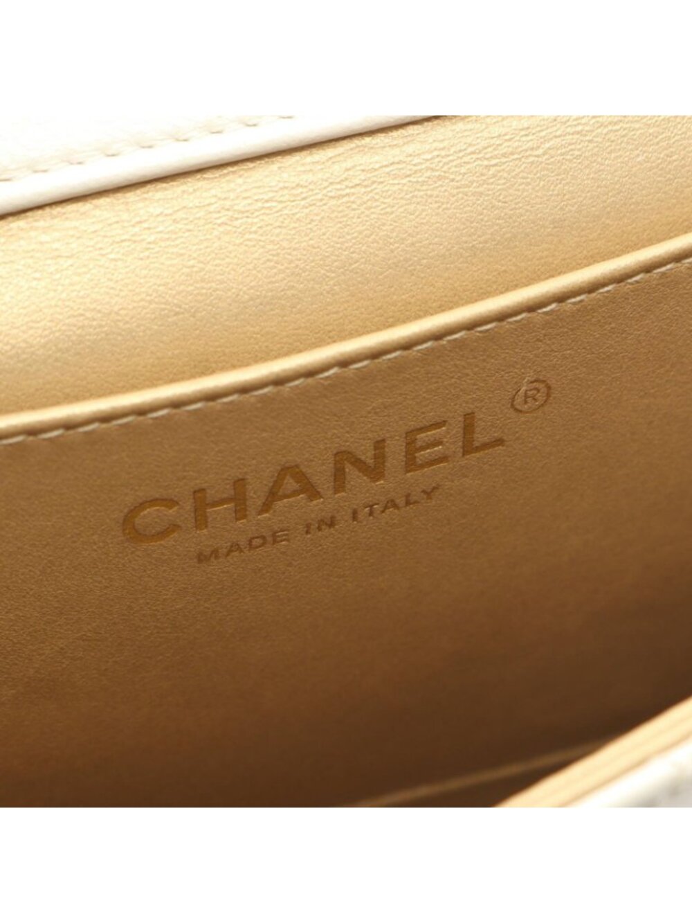 Chanel Shoulder Bag Quilted White Leather Chain - Picture 4 of 10
