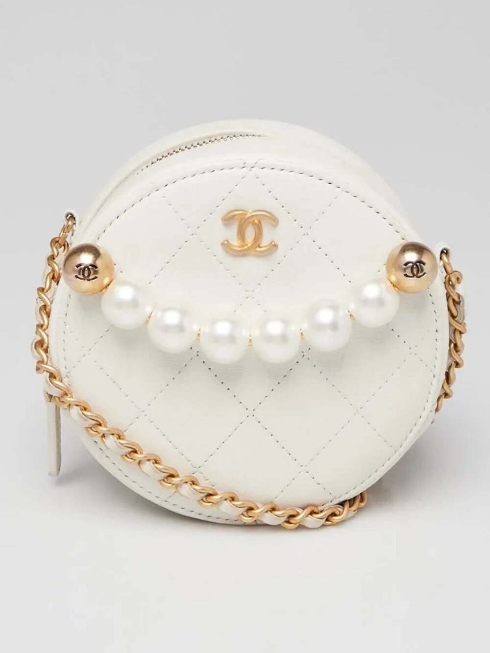 Chanel White Quilted Lambskin Leather Pearl Round Clutch with Chain Bag - Picture 2 of 11