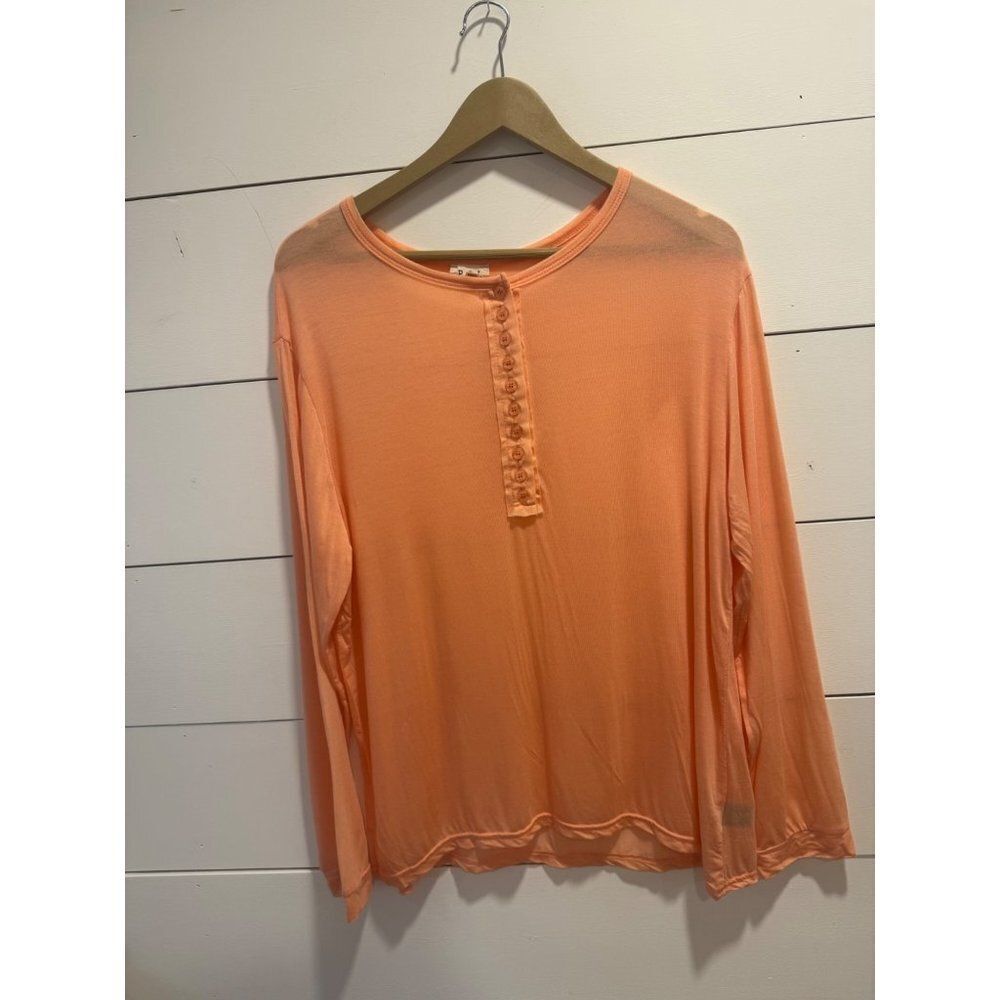 POL Long Sleeve Tencel Tee Medium Light Weight Peach