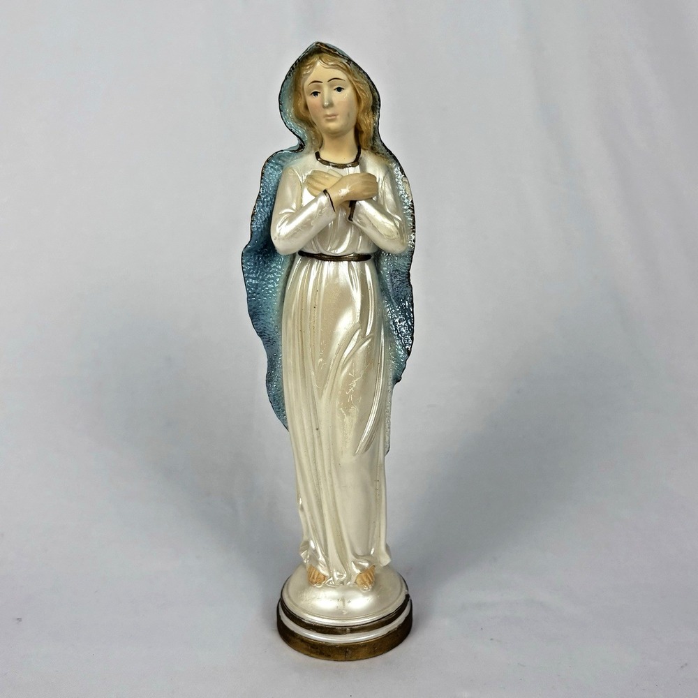 Vintage ARA Madonna Virgin Mary 8" Plastic Blue Veils Figurine Base‎ Chipped