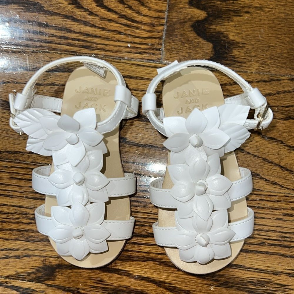JANIE & JACK SANDAL 6C - Picture 7 of 7